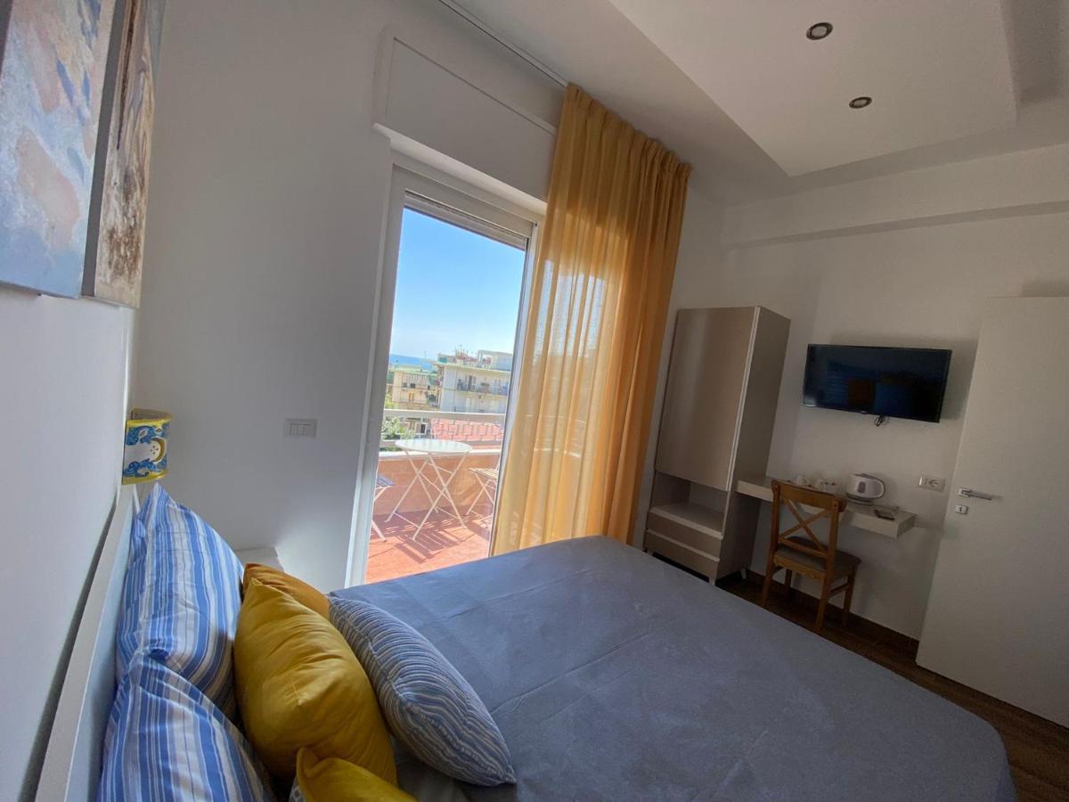 B&B Animo Mediterraneo Ercolano Bagian luar foto