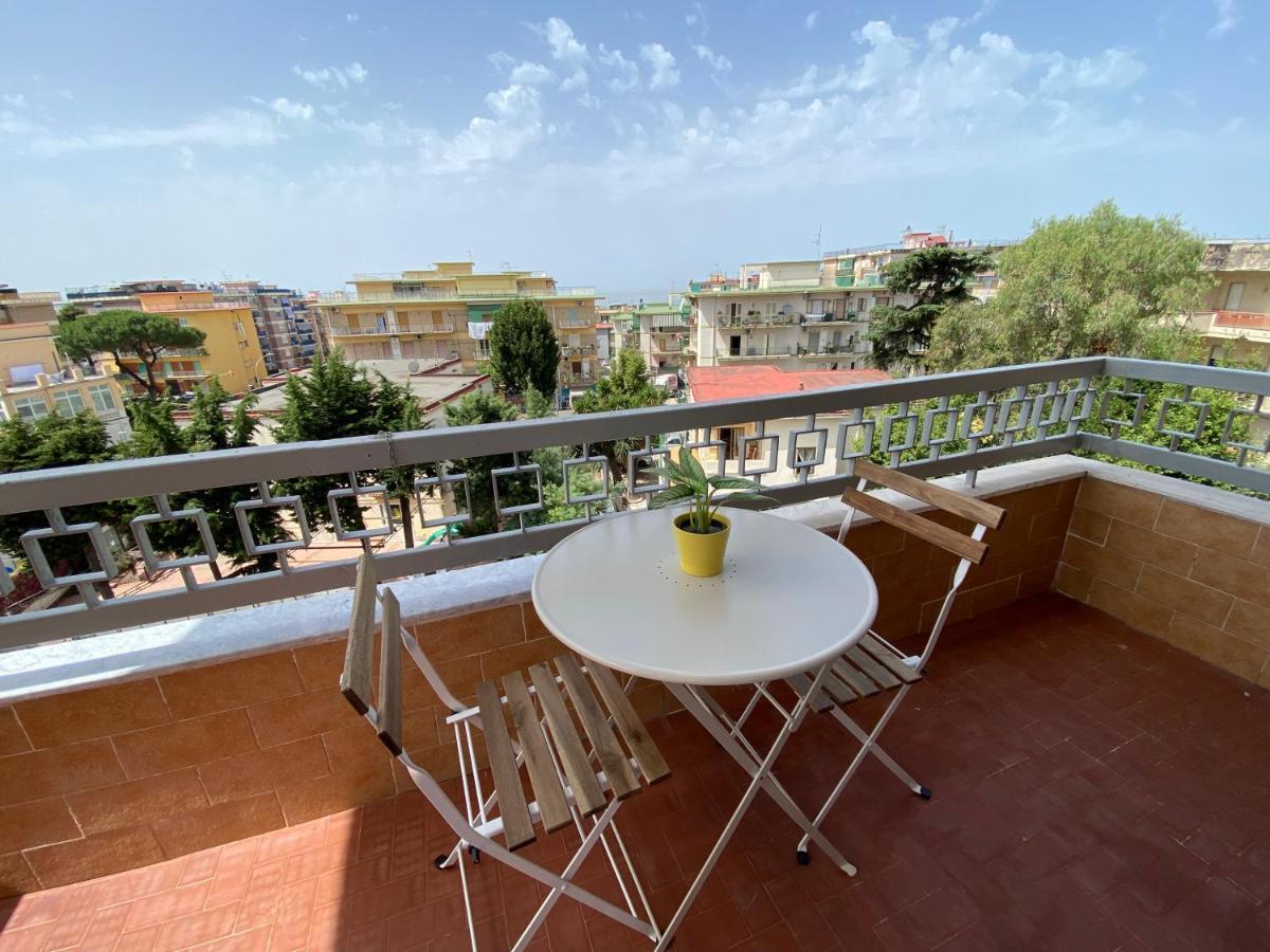 B&B Animo Mediterraneo Ercolano Bagian luar foto